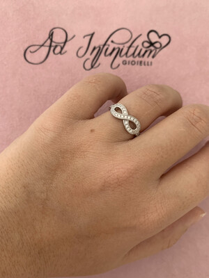 Anello Infinito Zirconi