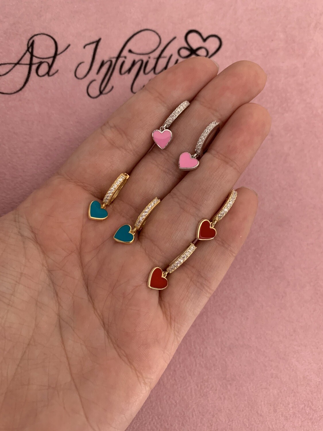 Orecchini Cerchio Cuore Smalto & Zirconi