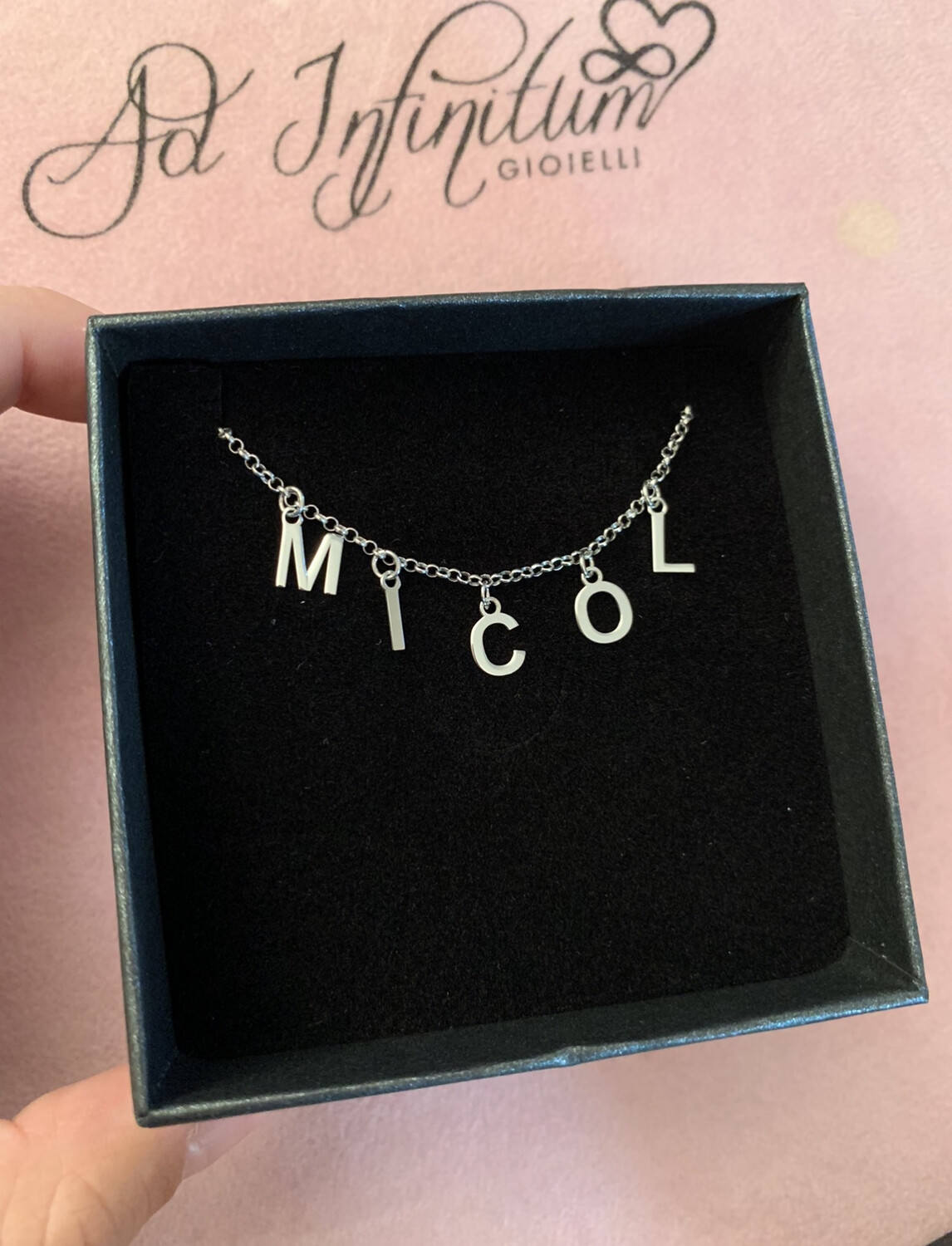 Collana lettere pendenti