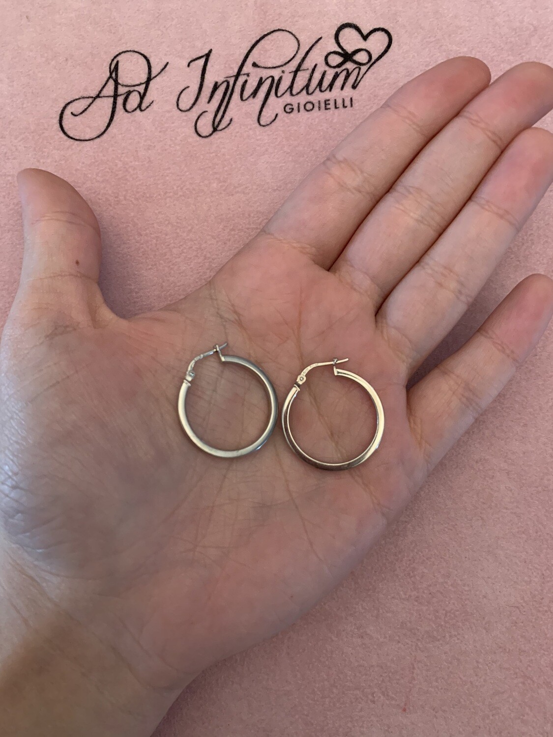 Orecchini Canna Quadrata Fine 2 Cm