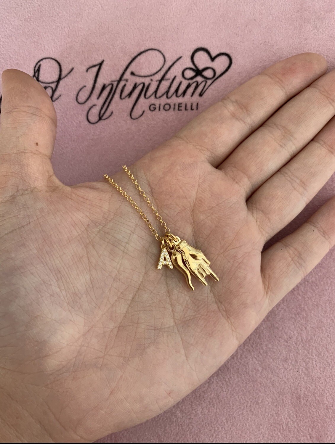 Collana Iniziale Zirconi corno E Corna