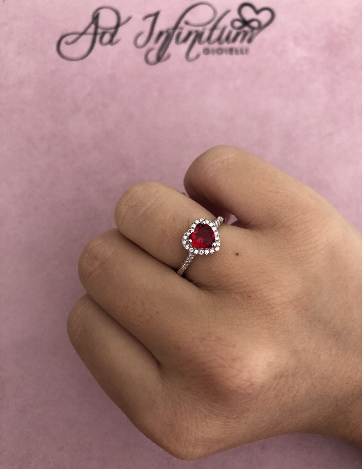 Anello Cuore E Zirconi Laterali