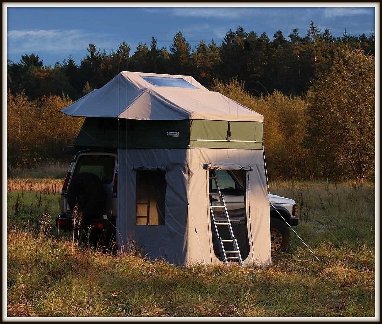 Dachträgerfuß für Dachrinne - stabil, edel, langlebig, universell – Camper  & Go