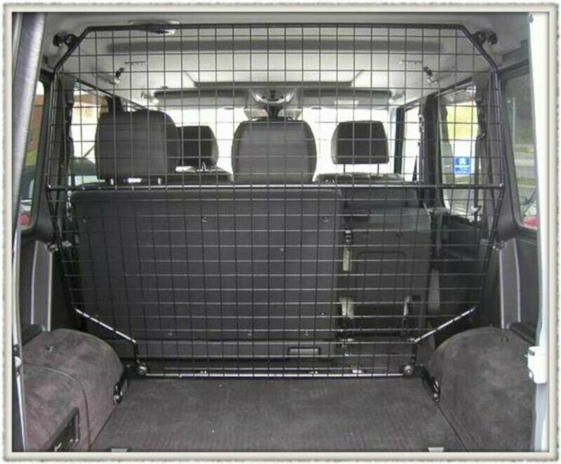 Dog Guard Mercedes G Class W463 Dog Guard Mercedes G Class W463