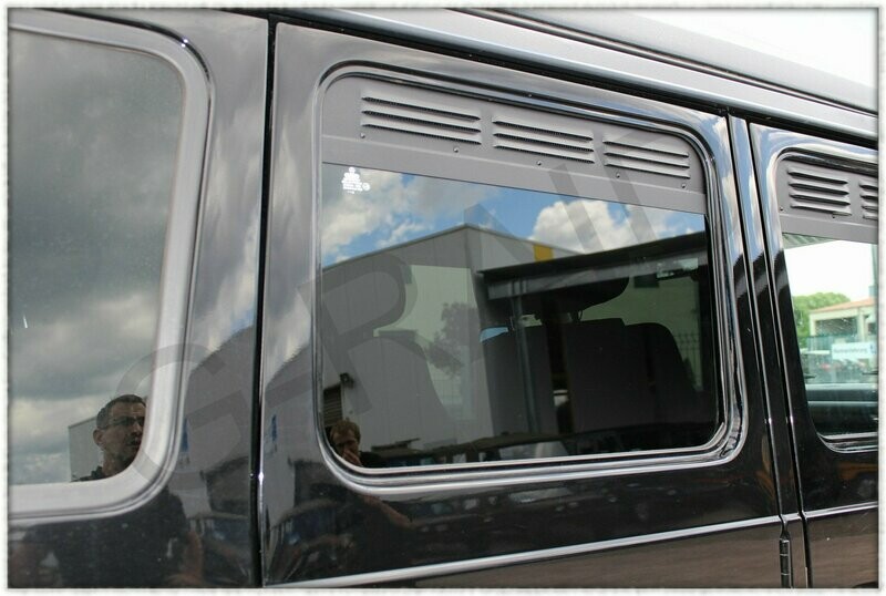 Ventilation Grille for Rear Windows Mercedes G-Wagen Ventilation Grille for Rear Windows Mercedes G-Wagen