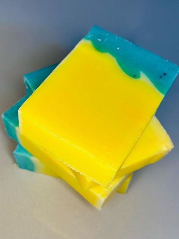 PINEAPPLE MEGA BAR