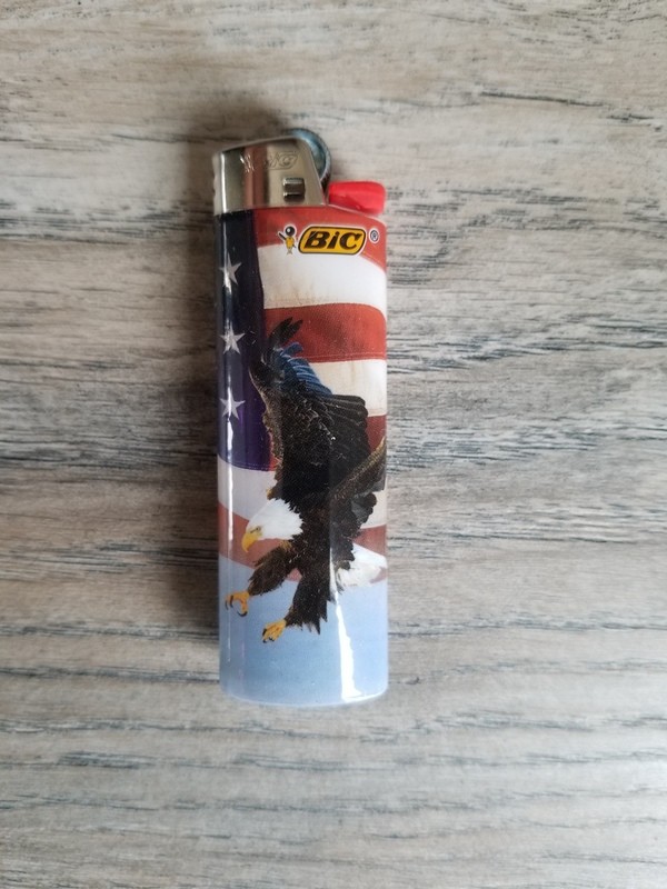 BIC LIGHTER