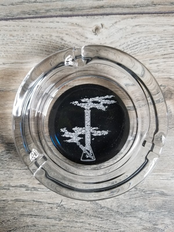 ASHTRAY (SMOKEY PIPE)