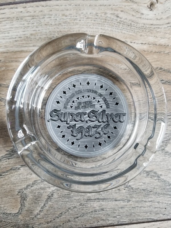 ASHTRAY (SUPER SILVER HAZE)