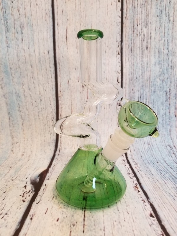 WATERPIPE SHORT ZIGGY ZAGGY BEAKER GREEN
