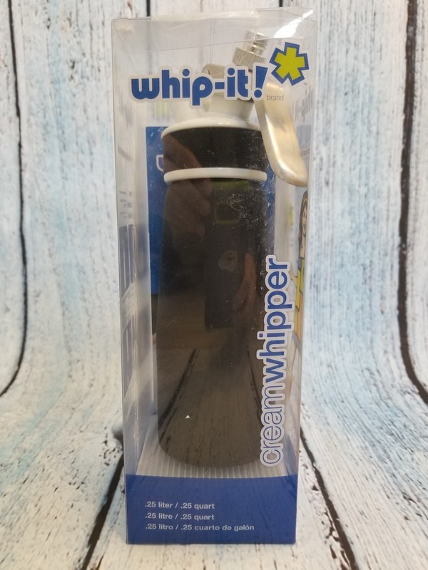 .25 quart cream whipper