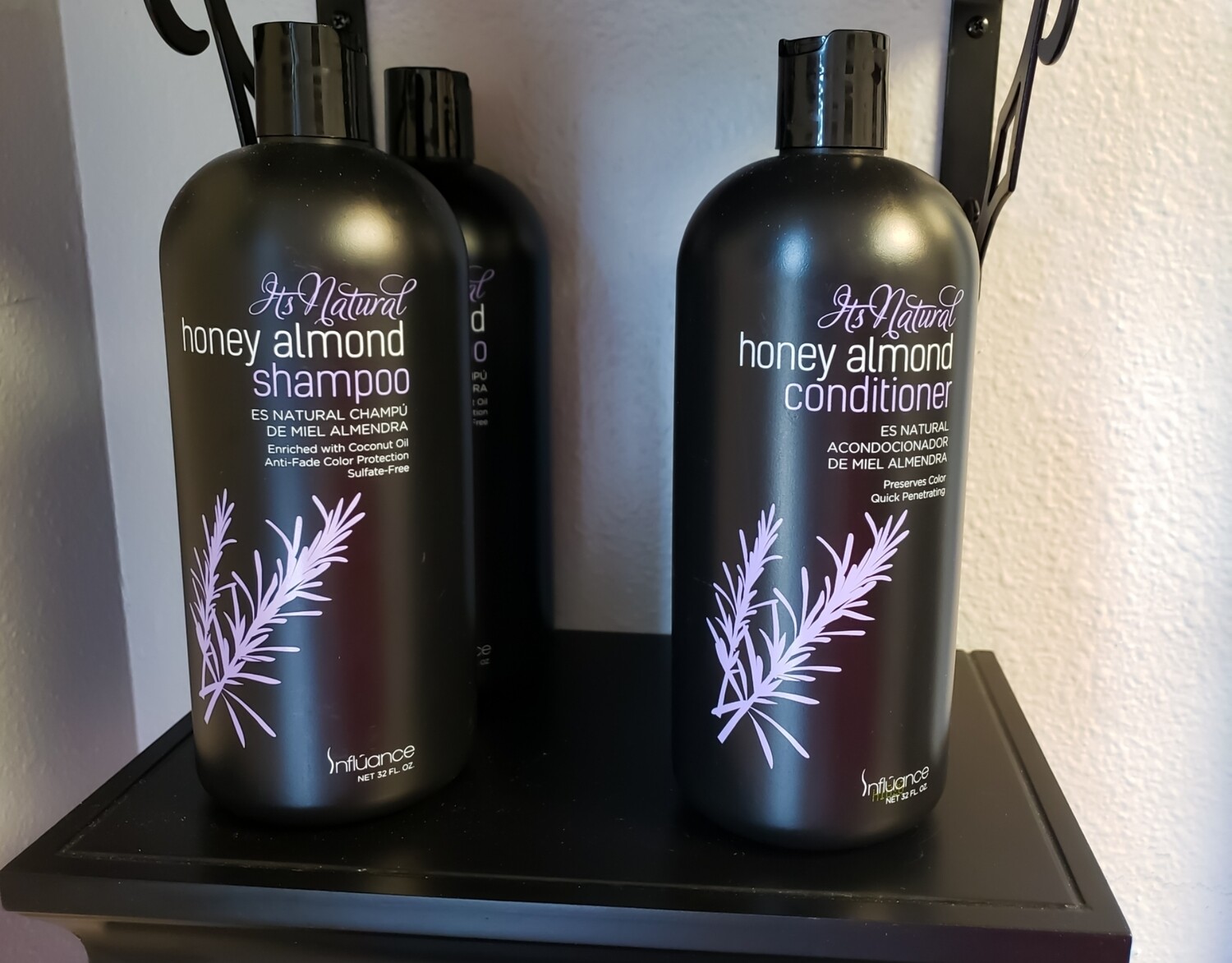 Honey Almond Moisturizing Shampoo/ Conditioner