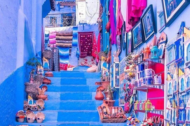 4 Days North Morocco tours Tangier-Chefchaouen-Fes