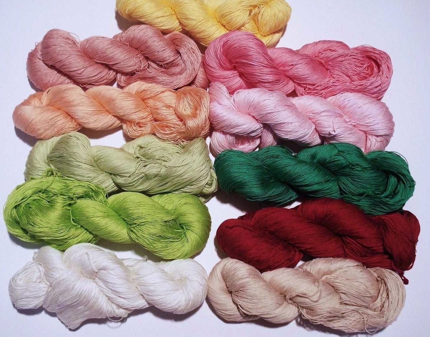 Filati maglia uncinetto gomitoli matasse filo di scozia 100Gr 100% Cotone 12/3 colorato