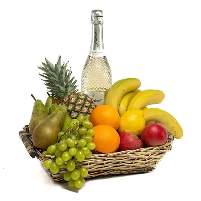 Puuviljakorv ja prosecco Freixenet