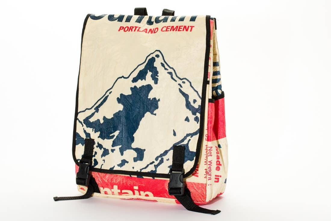 Mountain Large Day Backpack