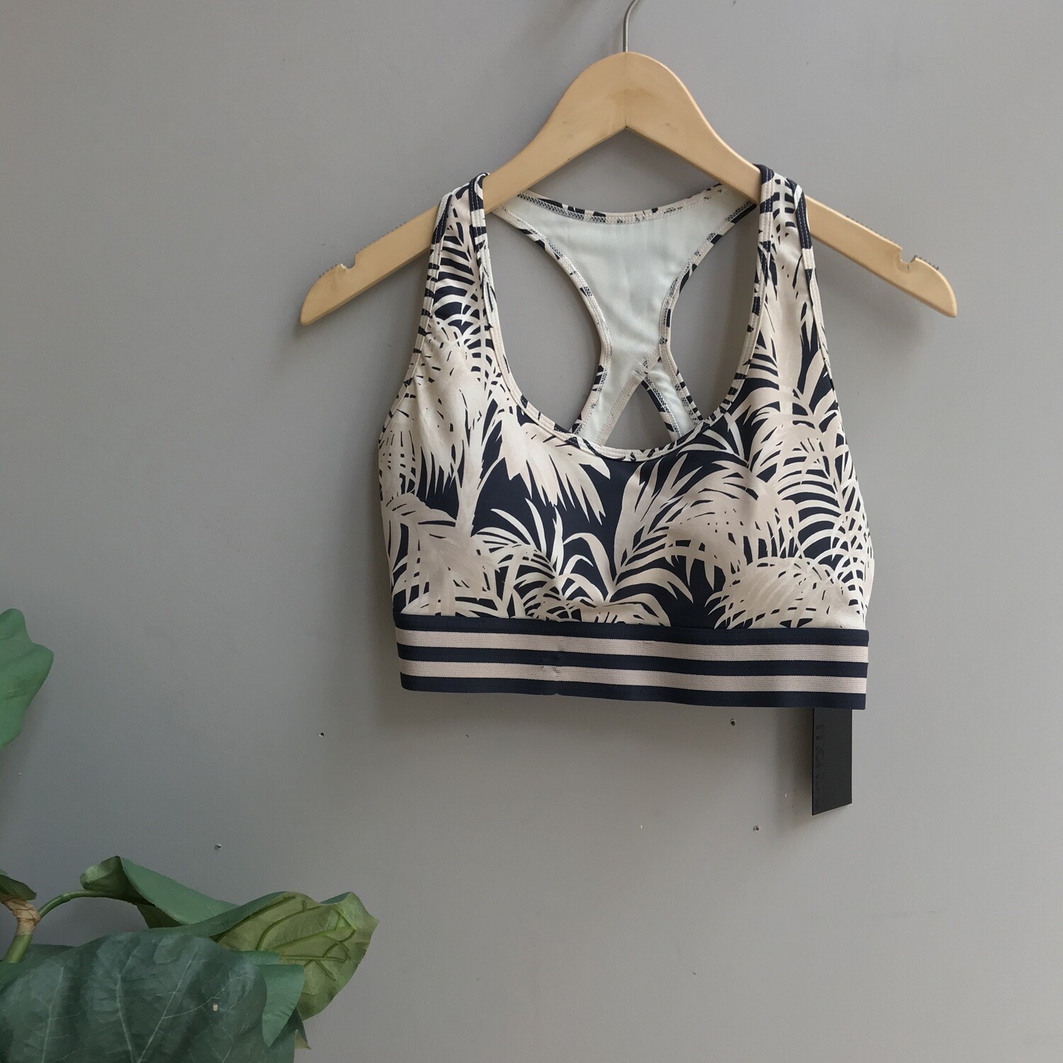 Racerback Palm Trees Print Striped Sports Bra