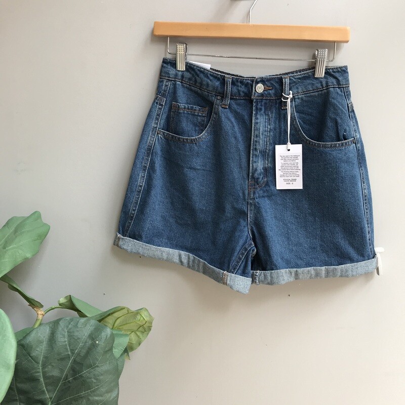 Basic Mom Shorts
