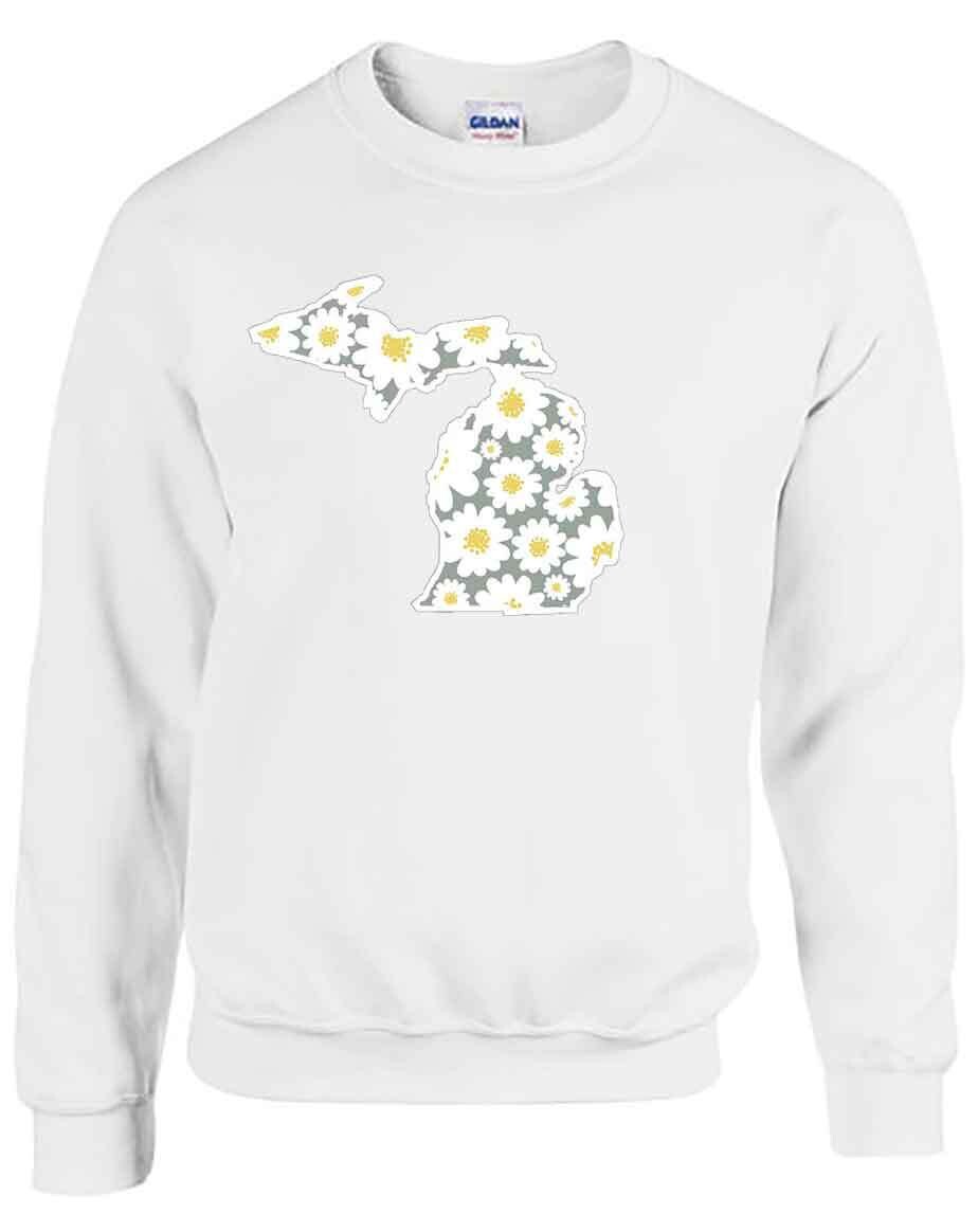 White Michigan Daisies