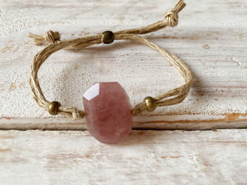 Pulsera cáñamo piedra rosa