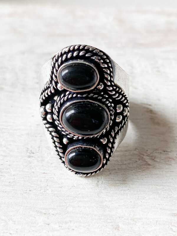 Anillo latón triple negro