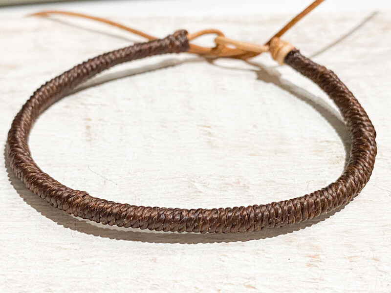 Pulsera cuero marrón
