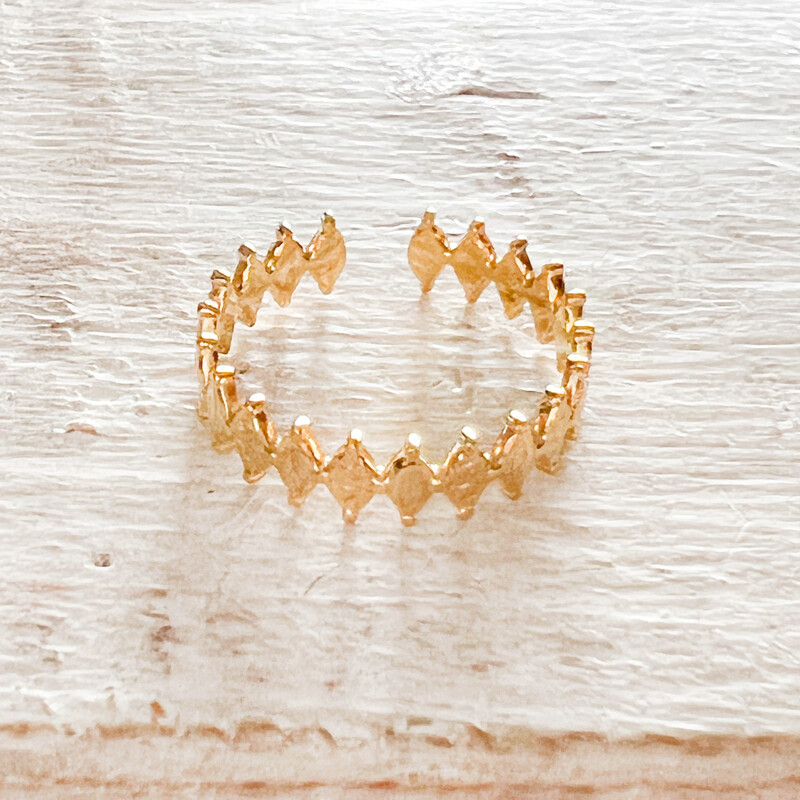 Anillo acero dorado fino rombos