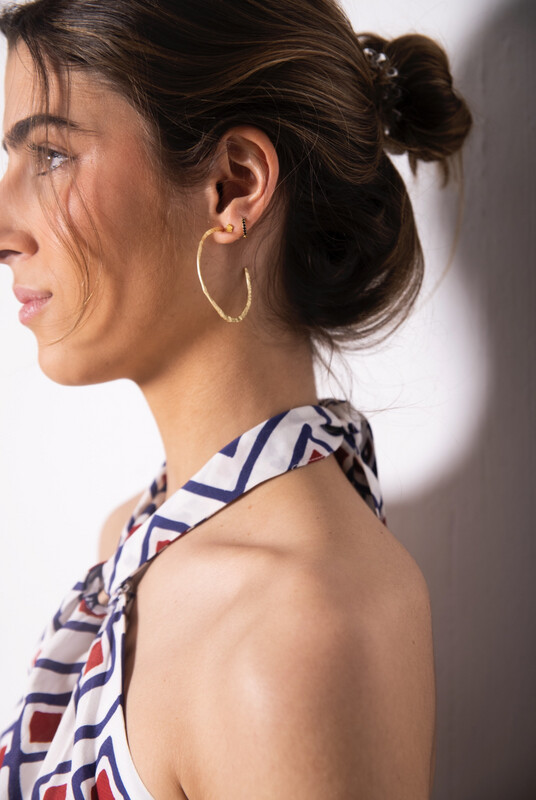 Pendientes aros planos dorados mate latón