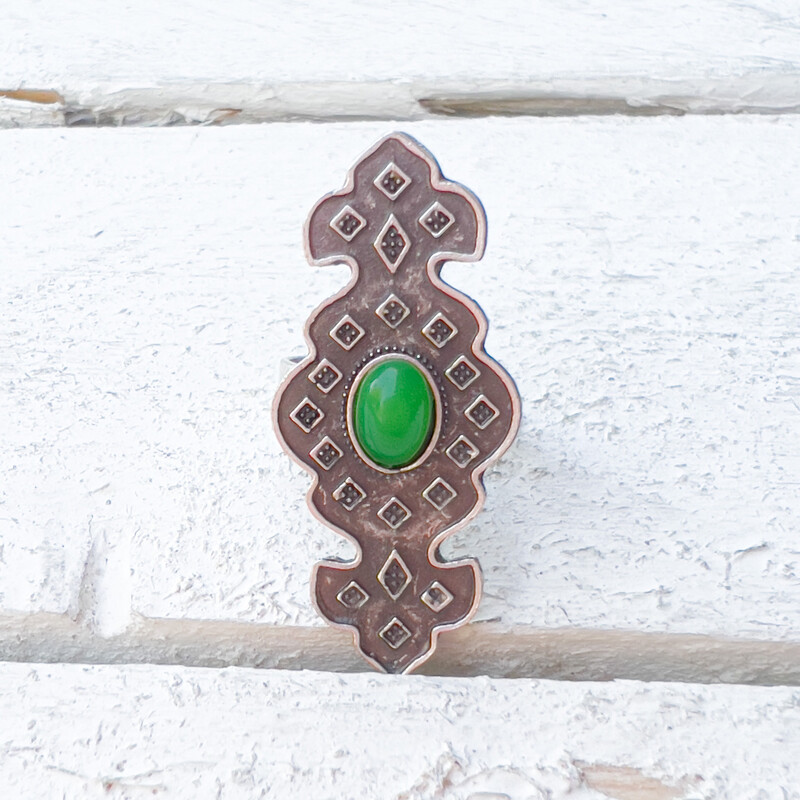 Anillo zamak plateado tribal piedra verde