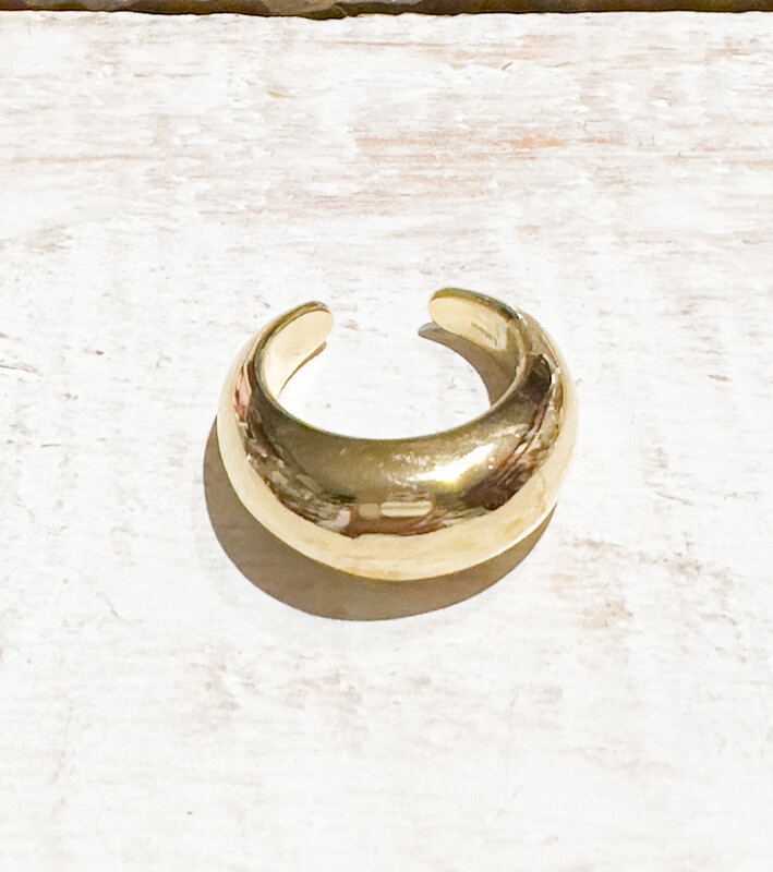 Anillo acero baño oro grueso