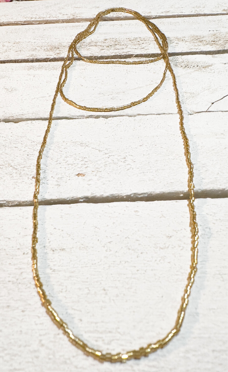 Collar miyuki mini extra largo dorado