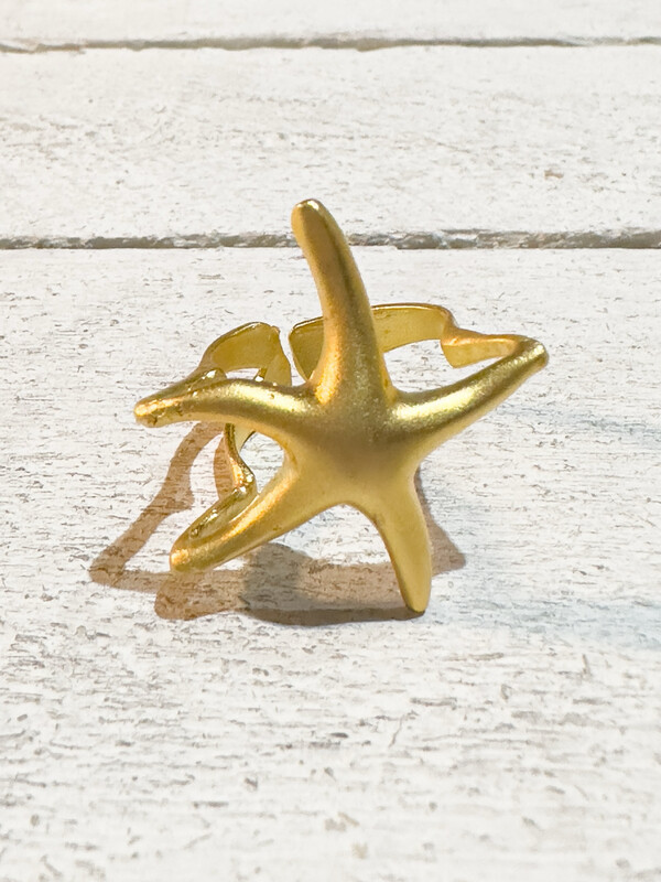 Anillo dorado mate zamak estrella