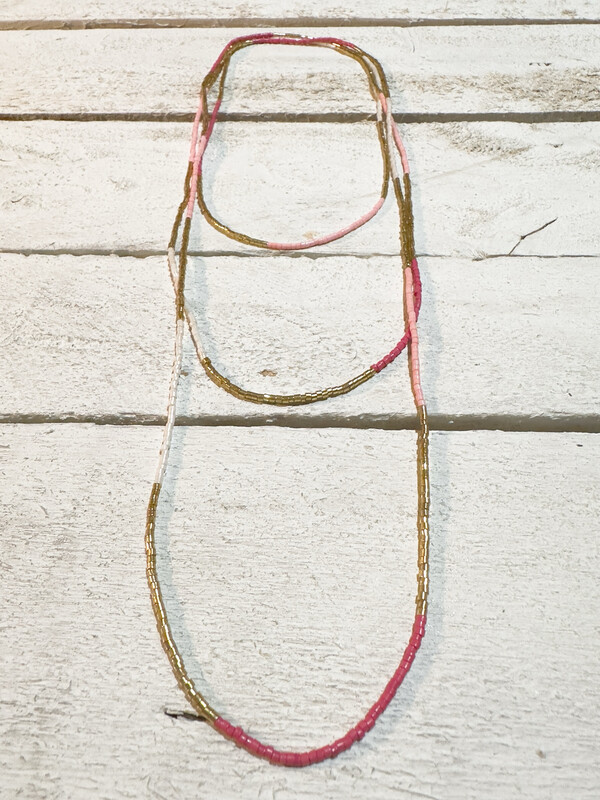 Collar miyuki mini rayas rosas/dorado extra largo