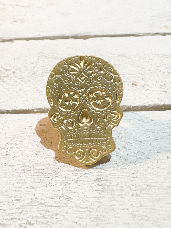 Anillo zamak dorado calavera