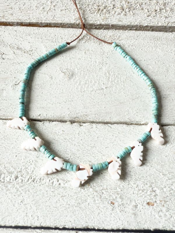 Gargantilla caballito de mar azul