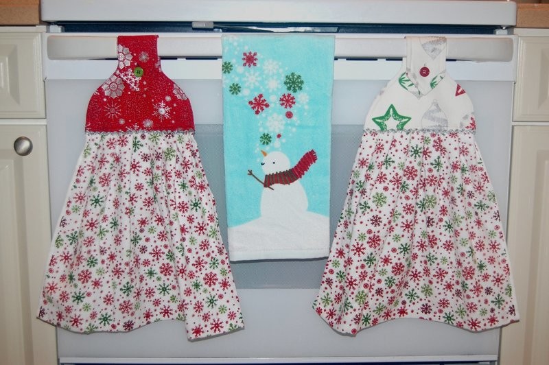 2 beautiful *Winter -Wonderful Snow-* tie kitchen towel and one hand kitchen towel