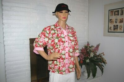 HANDCRAFTED - SUMMER BLOUSE WITH FLOWERS
