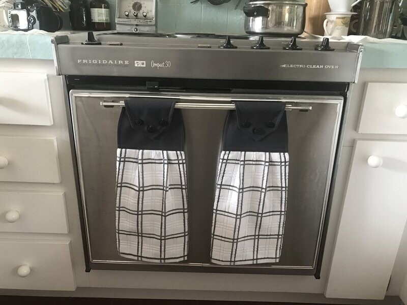 2 beautiful *Chess + Tie dark gray + white* tie kitchen towel