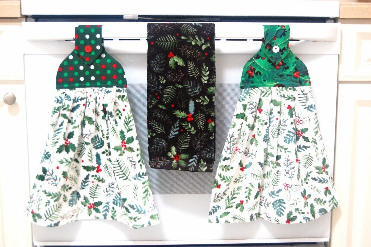 2 beautiful *Winter* tie kitchen towel and one hand kitchen towel 2 beautiful *Winter* tie kitchen towel and one hand kitchen towel