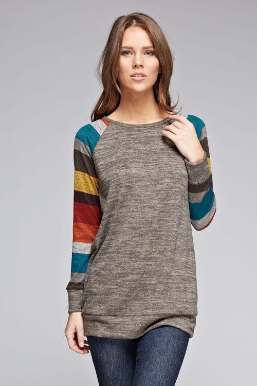 Sweater With Stripe Contrast Sleeves