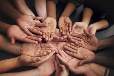 VOLUNTEERING/COMMUNITY SERVICE
