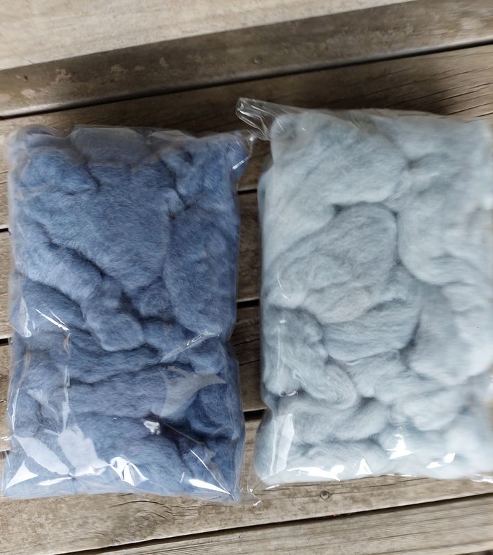 Natural dyed Pure Finn tops. Gardenia.