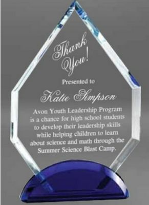 CRYSTAL ARROWHEAD ETCHED EDGE W/BLUE ARCH BASE 4.25” X 6.75”