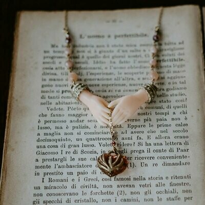 Collana Mani dell'Amore