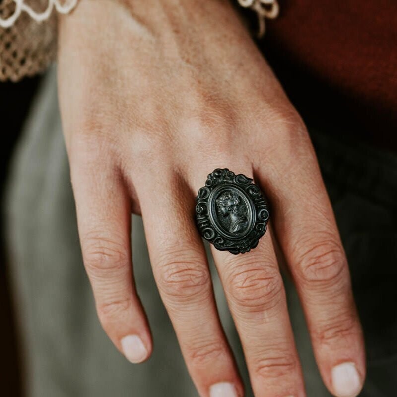 Anello Chevalier nero Came di Donna Anello Chevalier nero Came di Donna
