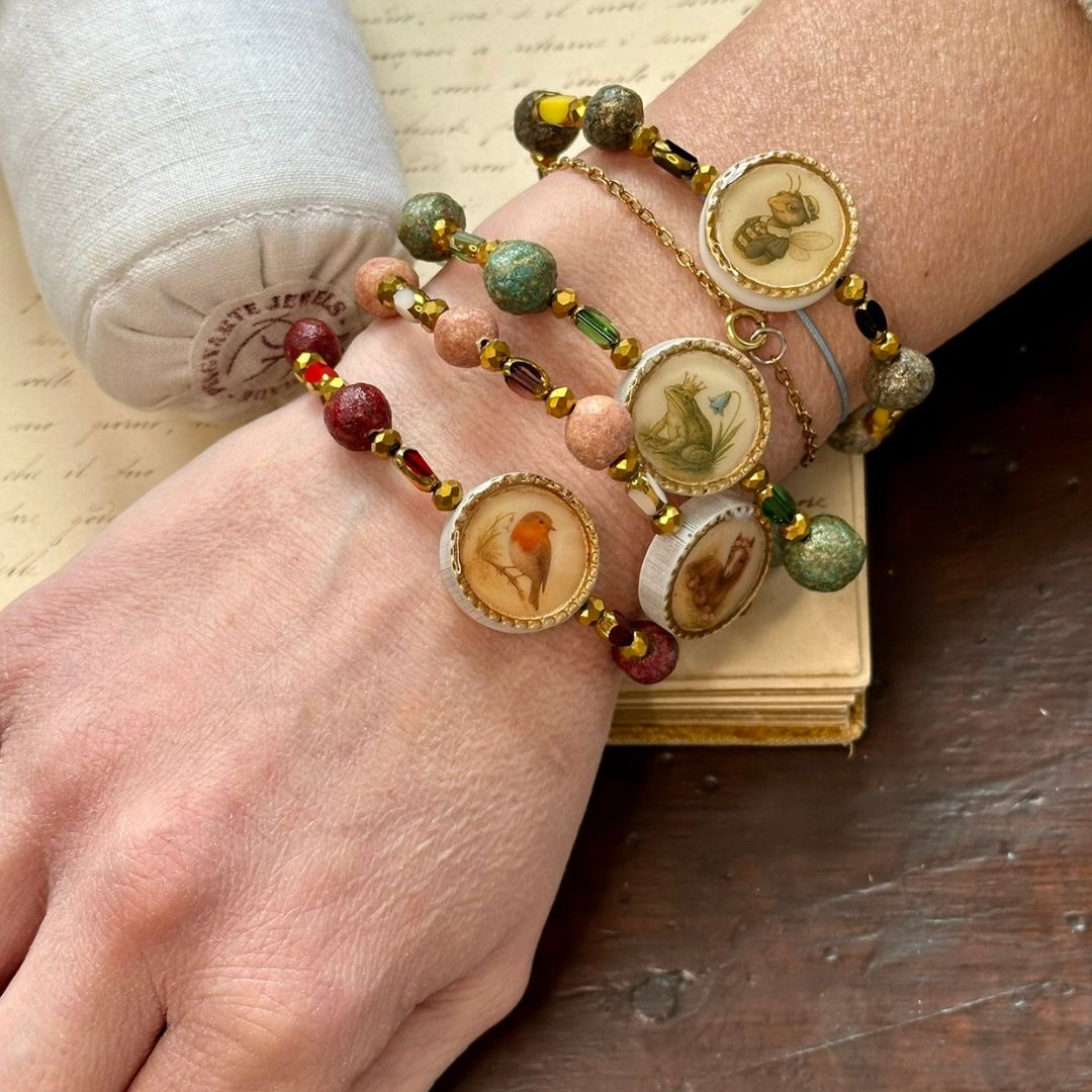 Bracciali Illustrati