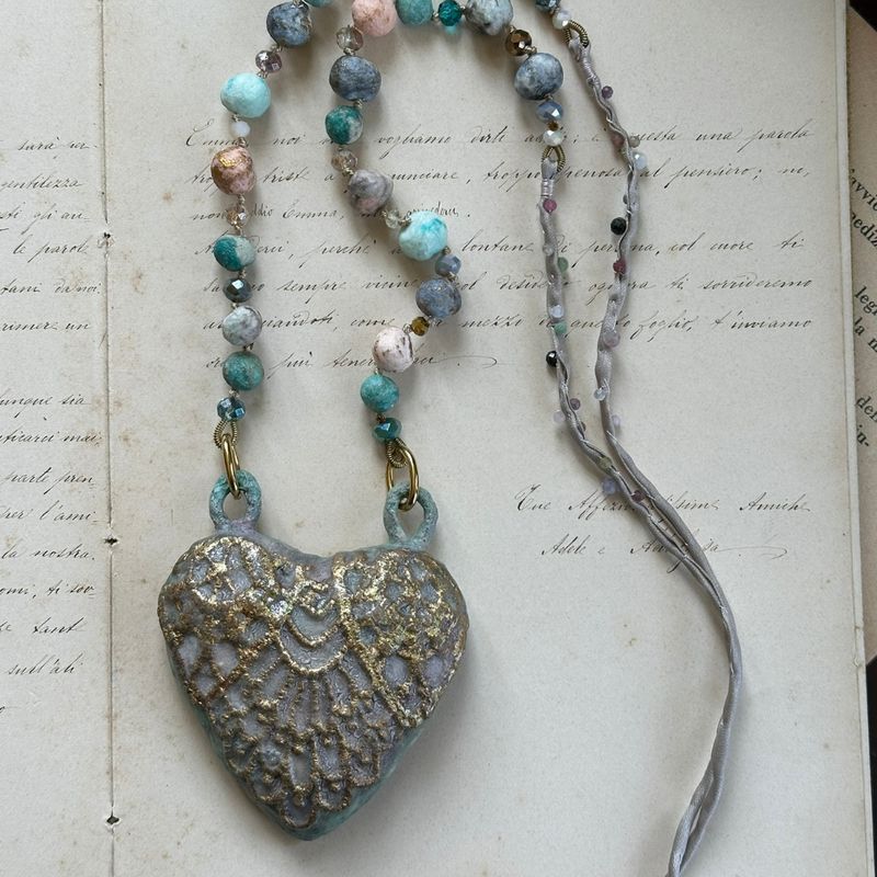 Cuore con pizzo Verde ossidato