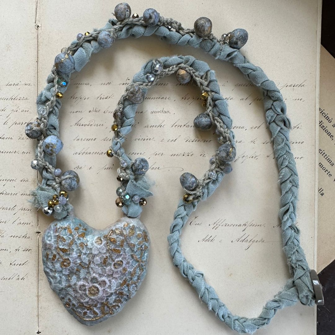 Cuore con pizzo Petrolio