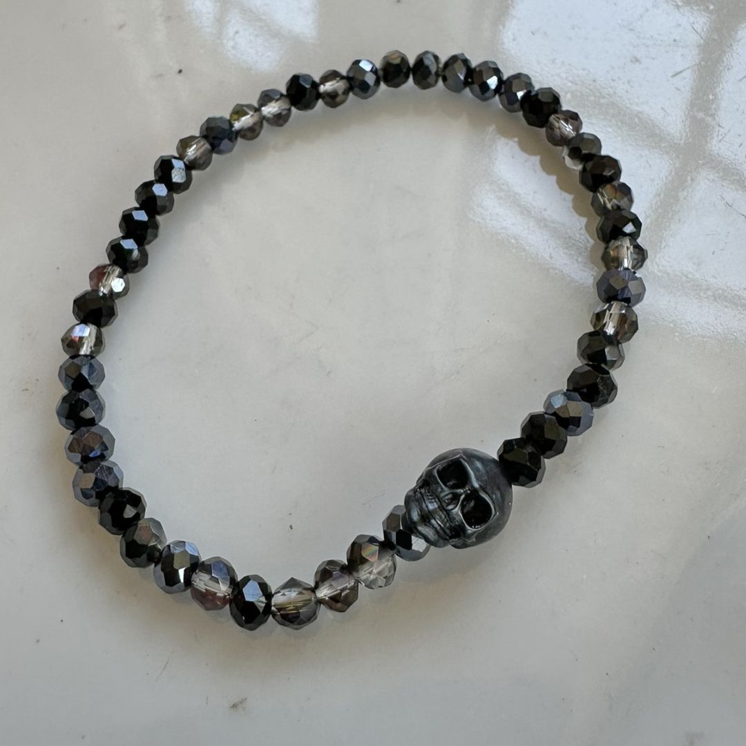 Bracciale con Teschietto nero e cristalli