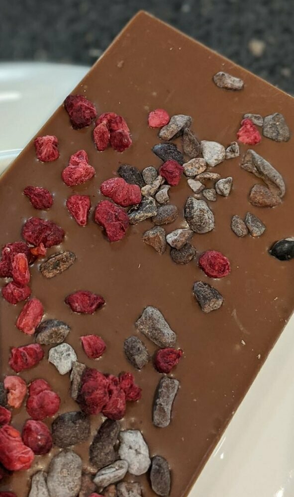 Milk Chocolate Bar with Cacao Nibs and Freeze Dried Raspberry Crumble (small)